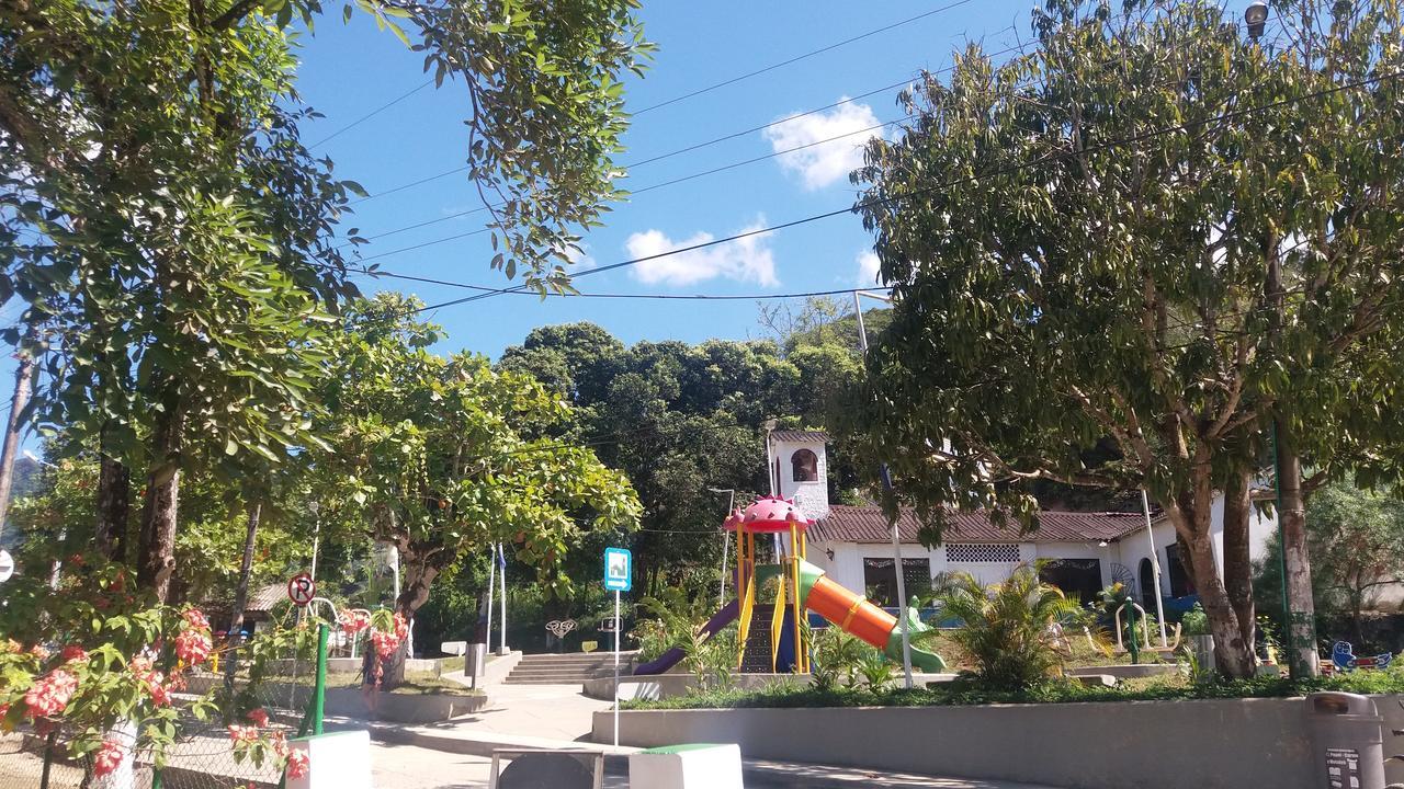 Hostel Villa Silvia Minca Luaran gambar